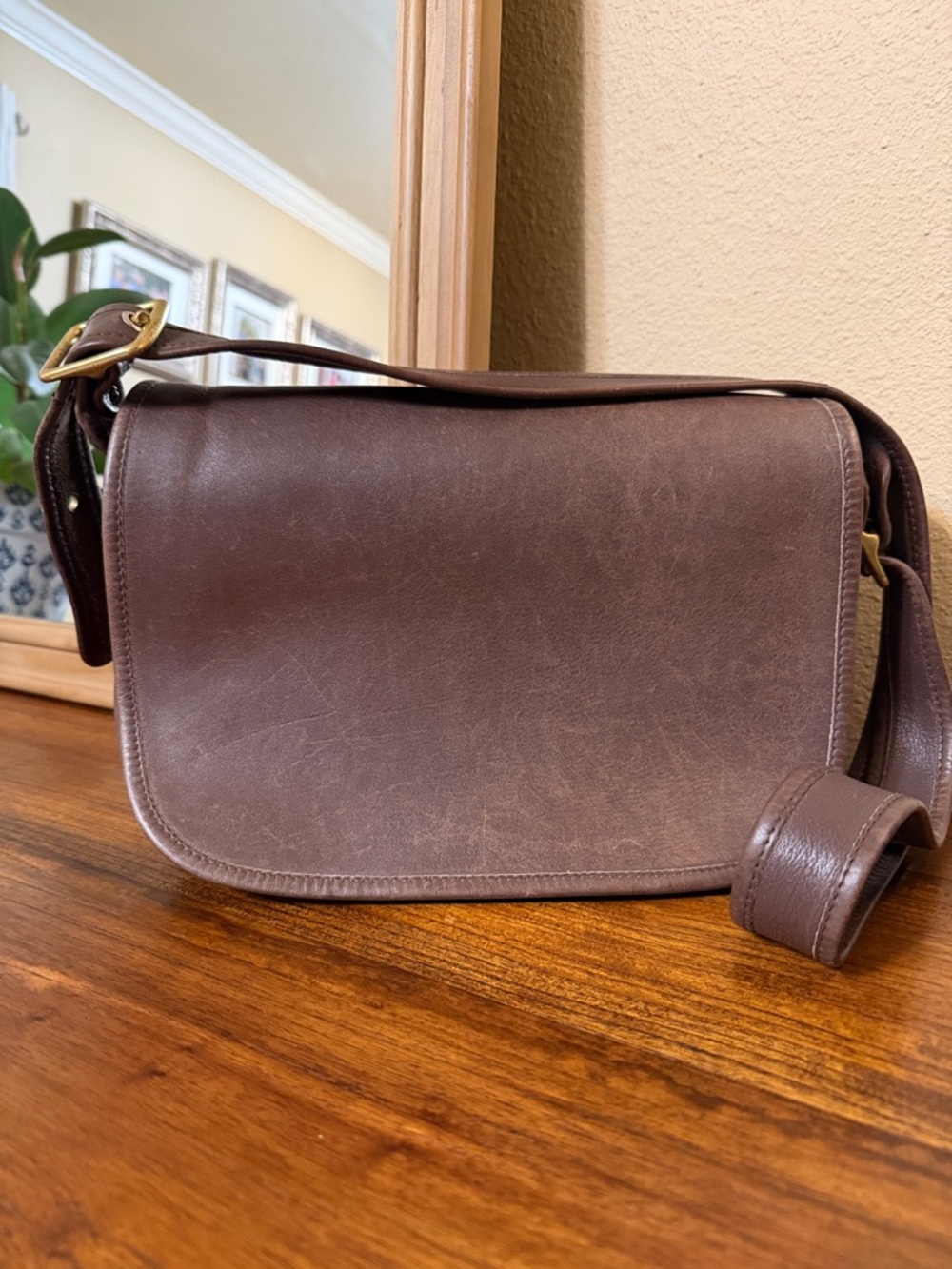 Coach Patricia Legacy 9951 mahogany brown vintage 90s